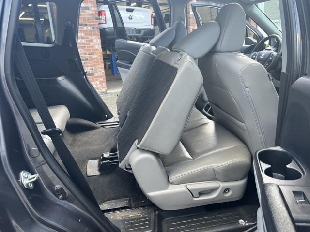 Used Honda Pilot EX-L 2017 | Blasius of Danbury. Danbury, Connecticut Used Honda Pilot EX-L 2017 | Blasius of Danbury. Danbury, Connecticut