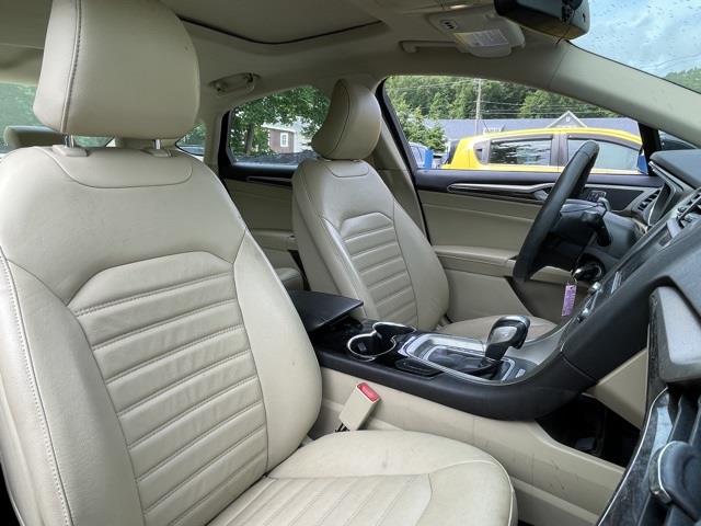 Used Ford Fusion SE 2015 | Blasius Federal Road. Brookfield, Connecticut Used Ford Fusion SE 2015 | Blasius Federal Road. Brookfield, Connecticut
