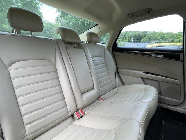 Used Ford Fusion SE 2015 | Blasius Federal Road. Brookfield, Connecticut Used Ford Fusion SE 2015 | Blasius Federal Road. Brookfield, Connecticut