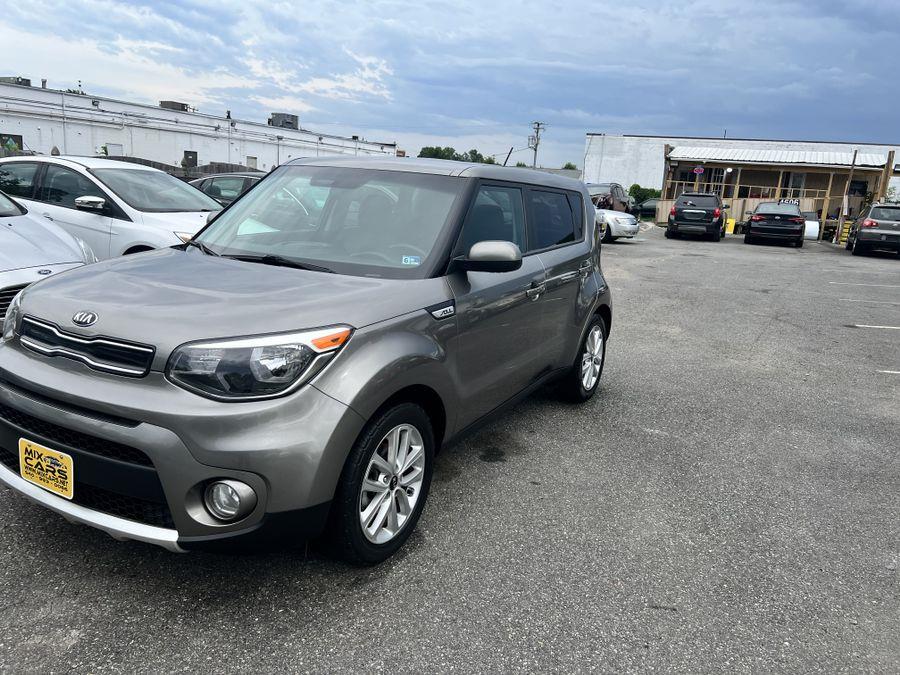Used Kia Soul + Wagon 4D 2018 | Mixcars, Inc. Fredericksburg, Virginia Used Kia Soul + Wagon 4D 2018 | Mixcars, Inc. Fredericksburg, Virginia
