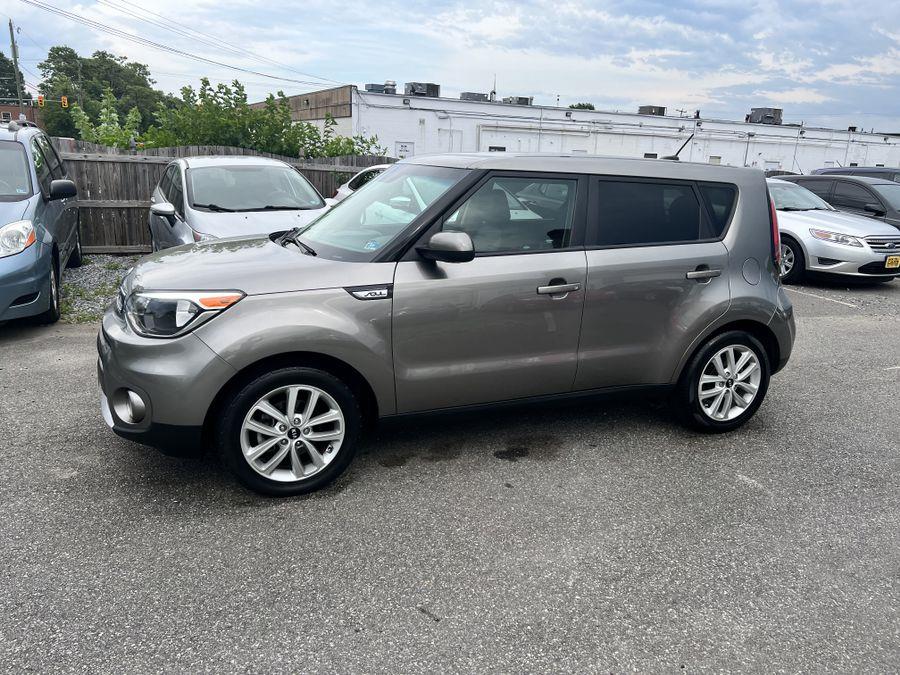 Used Kia Soul + Wagon 4D 2018 | Mixcars, Inc. Fredericksburg, Virginia Used Kia Soul + Wagon 4D 2018 | Mixcars, Inc. Fredericksburg, Virginia