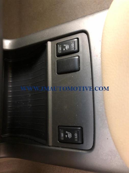 2011 Nissan Murano 2WD 4dr LE, available for sale in Naugatuck, Connecticut | J&M Automotive Sls&Svc LLC. Naugatuck, Connecticut 2011 Nissan Murano 2WD 4dr LE, available for sale in Naugatuck, Connecticut | J&M Automotive Sls&Svc LLC. Naugatuck, Connecticut