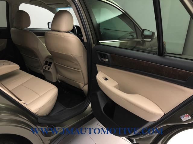 Used Subaru Outback 4dr Wgn 3.6R Limited 2015 | J&M Automotive Sls&Svc LLC. Naugatuck, Connecticut Used Subaru Outback 4dr Wgn 3.6R Limited 2015 | J&M Automotive Sls&Svc LLC. Naugatuck, Connecticut