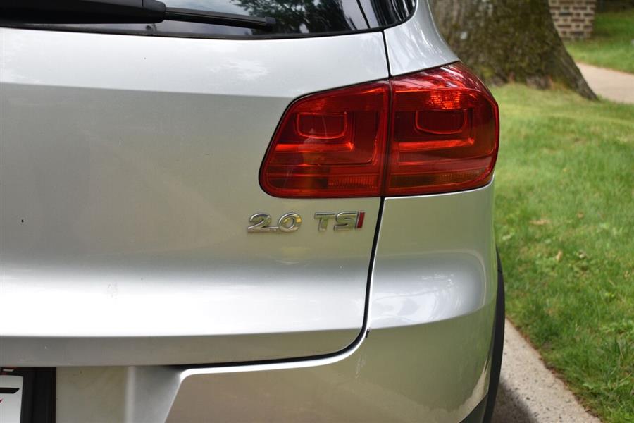 2014 Volkswagen Tiguan S 4dr SUV 6A, available for sale in Great Neck, New York | Camy Cars. Great Neck, New York 2014 Volkswagen Tiguan S 4dr SUV 6A, available for sale in Great Neck, New York | Camy Cars. Great Neck, New York
