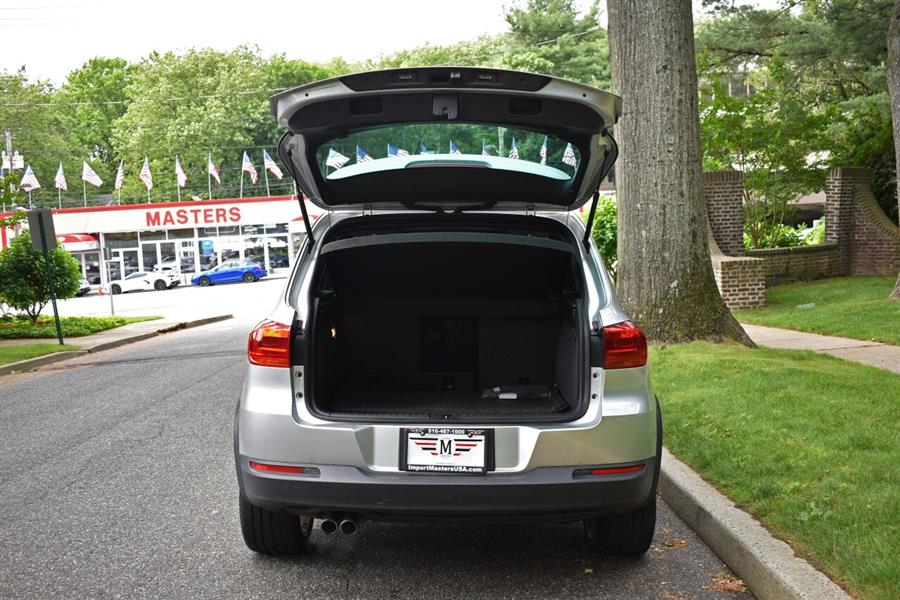 2014 Volkswagen Tiguan S 4dr SUV 6A, available for sale in Great Neck, New York | Camy Cars. Great Neck, New York 2014 Volkswagen Tiguan S 4dr SUV 6A, available for sale in Great Neck, New York | Camy Cars. Great Neck, New York