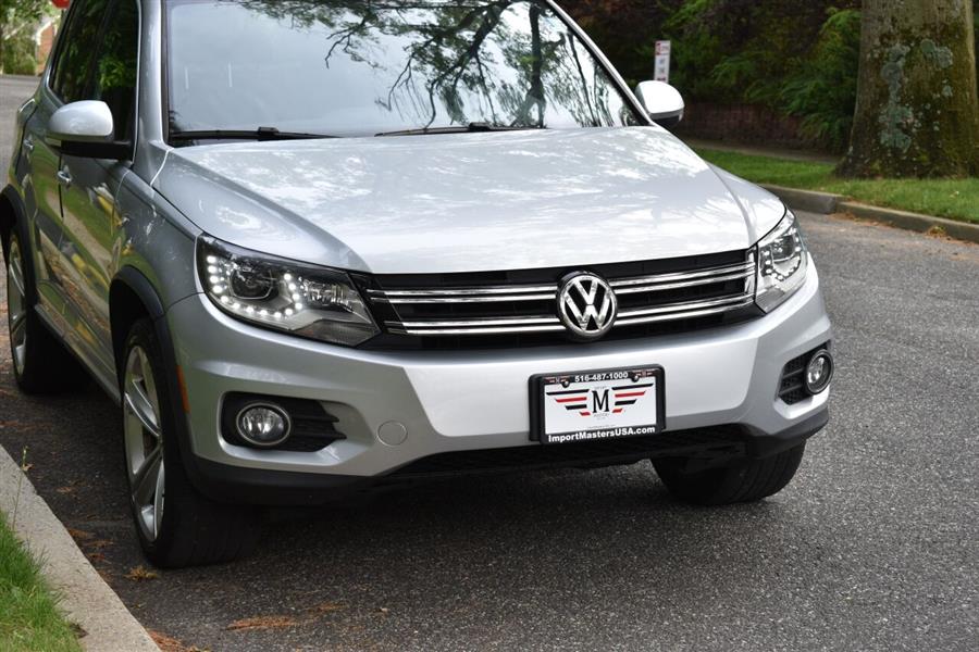 2014 Volkswagen Tiguan S 4dr SUV 6A, available for sale in Great Neck, New York | Camy Cars. Great Neck, New York 2014 Volkswagen Tiguan S 4dr SUV 6A, available for sale in Great Neck, New York | Camy Cars. Great Neck, New York