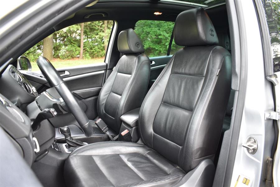 2014 Volkswagen Tiguan S 4dr SUV 6A, available for sale in Great Neck, New York | Camy Cars. Great Neck, New York 2014 Volkswagen Tiguan S 4dr SUV 6A, available for sale in Great Neck, New York | Camy Cars. Great Neck, New York