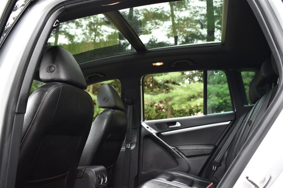 2014 Volkswagen Tiguan S 4dr SUV 6A, available for sale in Great Neck, New York | Camy Cars. Great Neck, New York 2014 Volkswagen Tiguan S 4dr SUV 6A, available for sale in Great Neck, New York | Camy Cars. Great Neck, New York