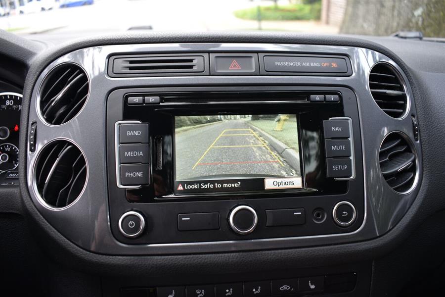 2014 Volkswagen Tiguan S 4dr SUV 6A, available for sale in Great Neck, New York | Camy Cars. Great Neck, New York 2014 Volkswagen Tiguan S 4dr SUV 6A, available for sale in Great Neck, New York | Camy Cars. Great Neck, New York