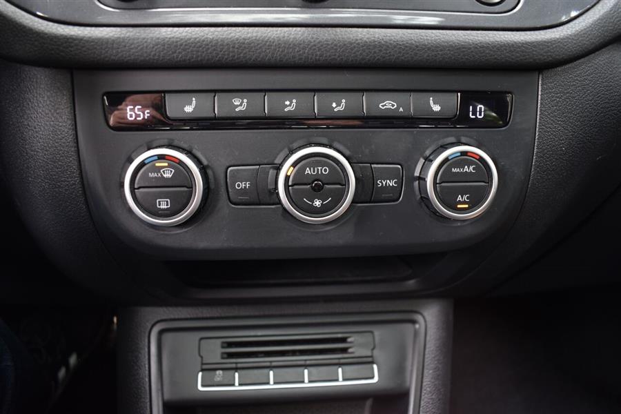 2014 Volkswagen Tiguan S 4dr SUV 6A, available for sale in Great Neck, New York | Camy Cars. Great Neck, New York 2014 Volkswagen Tiguan S 4dr SUV 6A, available for sale in Great Neck, New York | Camy Cars. Great Neck, New York