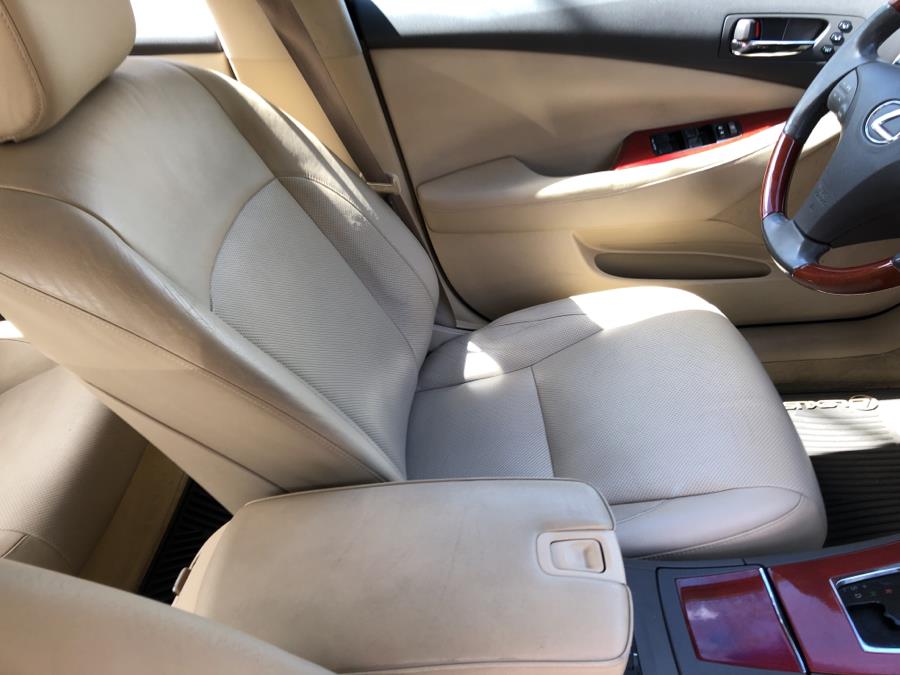 2009 Lexus ES 350 4dr Sdn Pebble Beach Edition, available for sale in Waterbury, Connecticut | National Auto Brokers, Inc.. Waterbury, Connecticut 2009 Lexus ES 350 4dr Sdn Pebble Beach Edition, available for sale in Waterbury, Connecticut | National Auto Brokers, Inc.. Waterbury, Connecticut