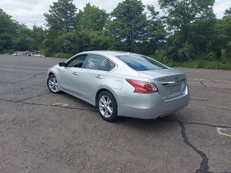 2014 Nissan Altima 4dr Sdn I4 2.5 SL, available for sale in West Hartford, Connecticut | Chadrad Motors llc. West Hartford, Connecticut 2014 Nissan Altima 4dr Sdn I4 2.5 SL, available for sale in West Hartford, Connecticut | Chadrad Motors llc. West Hartford, Connecticut