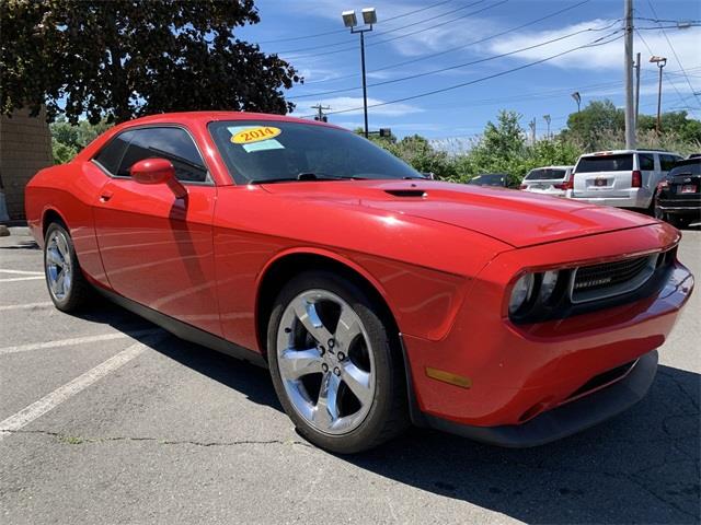 2014 Dodge Challenger SXT, available for sale in Stratford, Connecticut | Wiz Leasing Inc. Stratford, Connecticut 2014 Dodge Challenger SXT, available for sale in Stratford, Connecticut | Wiz Leasing Inc. Stratford, Connecticut