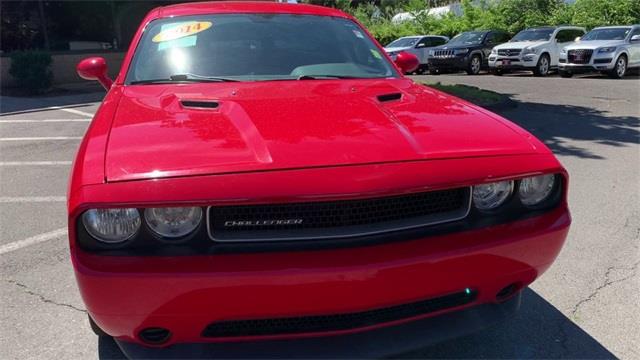 2014 Dodge Challenger SXT, available for sale in Stratford, Connecticut | Wiz Leasing Inc. Stratford, Connecticut 2014 Dodge Challenger SXT, available for sale in Stratford, Connecticut | Wiz Leasing Inc. Stratford, Connecticut