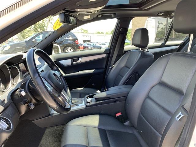 Used Mercedes-benz C-class C 300 2013 | Wiz Leasing Inc. Stratford, Connecticut Used Mercedes-benz C-class C 300 2013 | Wiz Leasing Inc. Stratford, Connecticut