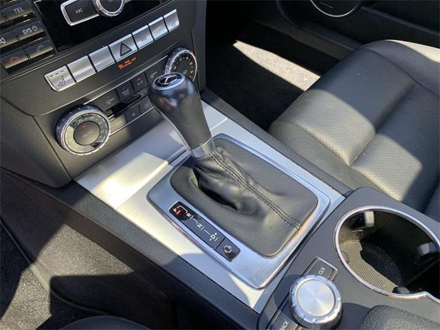 Used Mercedes-benz C-class C 300 2013 | Wiz Leasing Inc. Stratford, Connecticut Used Mercedes-benz C-class C 300 2013 | Wiz Leasing Inc. Stratford, Connecticut