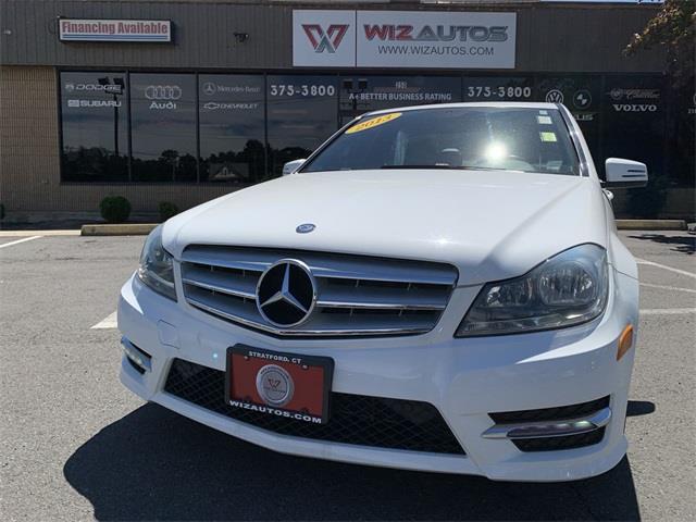 Used Mercedes-benz C-class C 300 2013 | Wiz Leasing Inc. Stratford, Connecticut Used Mercedes-benz C-class C 300 2013 | Wiz Leasing Inc. Stratford, Connecticut