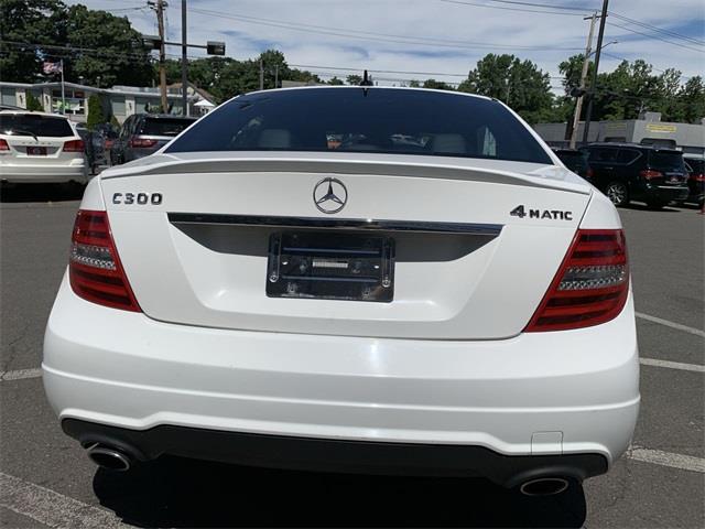 Used Mercedes-benz C-class C 300 2013 | Wiz Leasing Inc. Stratford, Connecticut Used Mercedes-benz C-class C 300 2013 | Wiz Leasing Inc. Stratford, Connecticut