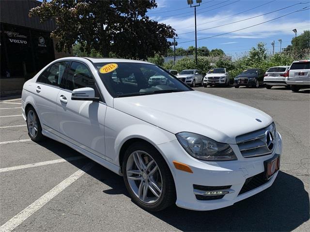 Used Mercedes-benz C-class C 300 2013 | Wiz Leasing Inc. Stratford, Connecticut Used Mercedes-benz C-class C 300 2013 | Wiz Leasing Inc. Stratford, Connecticut