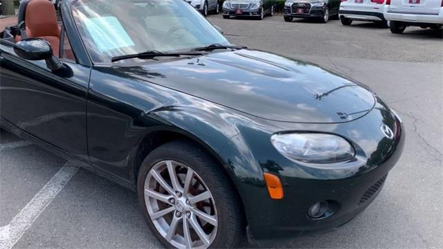 Used Mazda Miata Grand Touring 2008 | Wiz Leasing Inc. Stratford, Connecticut Used Mazda Miata Grand Touring 2008 | Wiz Leasing Inc. Stratford, Connecticut