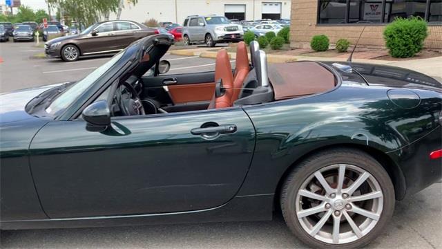 Used Mazda Miata Grand Touring 2008 | Wiz Leasing Inc. Stratford, Connecticut Used Mazda Miata Grand Touring 2008 | Wiz Leasing Inc. Stratford, Connecticut