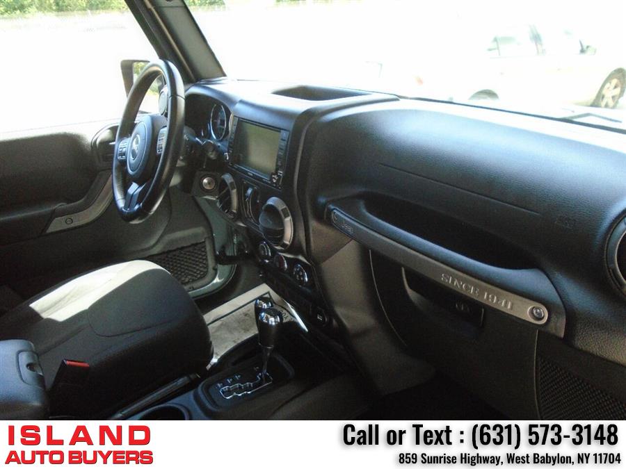 Used Jeep Wrangler Unlimited Sport 4x4 4dr SUV 2015 | Island Auto Buyers. West Babylon, New York Used Jeep Wrangler Unlimited Sport 4x4 4dr SUV 2015 | Island Auto Buyers. West Babylon, New York