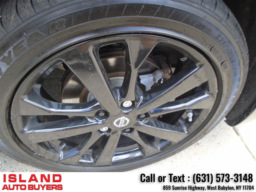 Used Nissan Altima 2.5 SR 4dr Sedan 2016 | Island Auto Buyers. West Babylon, New York Used Nissan Altima 2.5 SR 4dr Sedan 2016 | Island Auto Buyers. West Babylon, New York