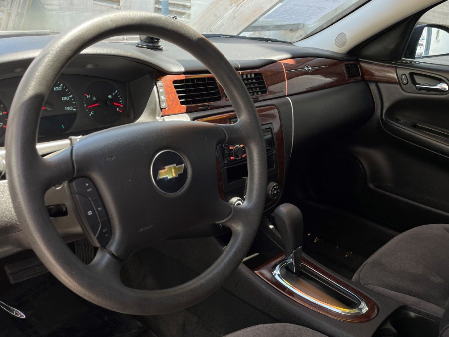 Used Chevrolet Impala 4dr Sdn LS Fleet 2011 | Green Light Auto. Corona, California Used Chevrolet Impala 4dr Sdn LS Fleet 2011 | Green Light Auto. Corona, California