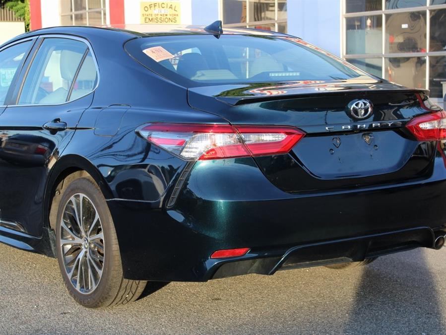 Used Toyota Camry SE 2019 | Auto Expo. Great Neck, New York