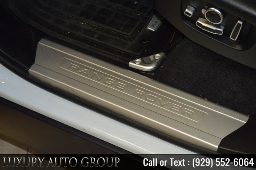 2018 Land Rover Range Rover Sport V6 Supercharged HSE Dynamic, available for sale in Bronx, New York | Luxury Auto Group. Bronx, New York 2018 Land Rover Range Rover Sport V6 Supercharged HSE Dynamic, available for sale in Bronx, New York | Luxury Auto Group. Bronx, New York