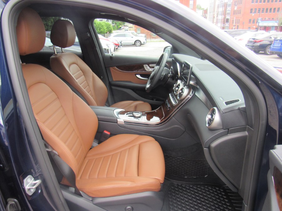 Used Mercedes-Benz GLC 300 Sport 2019 | Hilario's Auto Sales Inc.. Worcester, Massachusetts Used Mercedes-Benz GLC 300 Sport 2019 | Hilario's Auto Sales Inc.. Worcester, Massachusetts