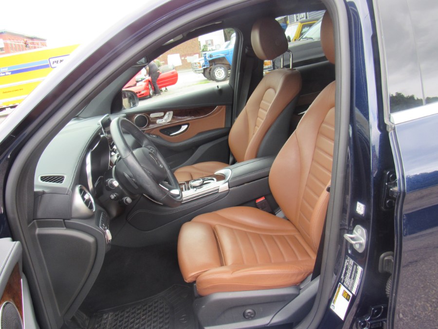 Used Mercedes-Benz GLC 300 Sport 2019 | Hilario's Auto Sales Inc.. Worcester, Massachusetts Used Mercedes-Benz GLC 300 Sport 2019 | Hilario's Auto Sales Inc.. Worcester, Massachusetts