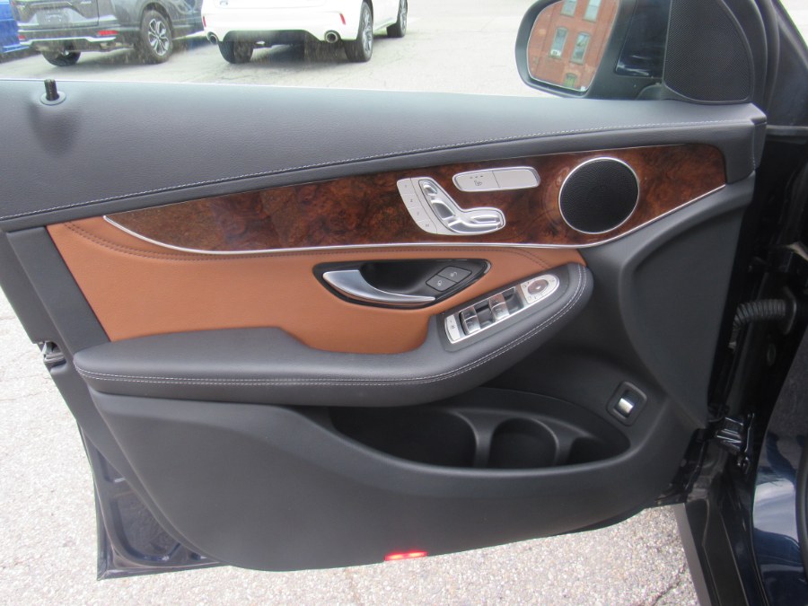 Used Mercedes-Benz GLC 300 Sport 2019 | Hilario's Auto Sales Inc.. Worcester, Massachusetts Used Mercedes-Benz GLC 300 Sport 2019 | Hilario's Auto Sales Inc.. Worcester, Massachusetts