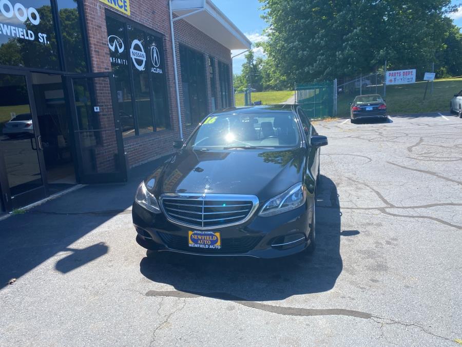 Used Mercedes-Benz E-Class 4dr Sdn E 350 Luxury 4MATIC 2016 | Newfield Auto Sales. Middletown, Connecticut
