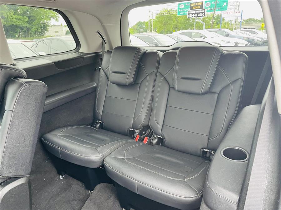 2015 Mercedes-Benz GL-Class 4MATIC 4dr GL 550, available for sale in Amityville, New York | Sunrise Auto Outlet. Amityville, New York 2015 Mercedes-Benz GL-Class 4MATIC 4dr GL 550, available for sale in Amityville, New York | Sunrise Auto Outlet. Amityville, New York