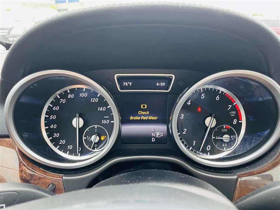 2015 Mercedes-Benz GL-Class 4MATIC 4dr GL 550, available for sale in Amityville, New York | Sunrise Auto Outlet. Amityville, New York 2015 Mercedes-Benz GL-Class 4MATIC 4dr GL 550, available for sale in Amityville, New York | Sunrise Auto Outlet. Amityville, New York