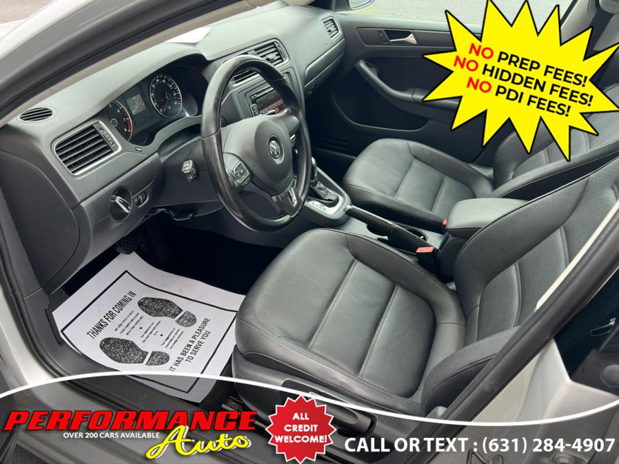 Used Volkswagen Jetta Sedan 4dr Auto SE w/Convenience & Sunroof PZEV 2012 | Performance Auto Inc. Bohemia, New York Used Volkswagen Jetta Sedan 4dr Auto SE w/Convenience & Sunroof PZEV 2012 | Performance Auto Inc. Bohemia, New York