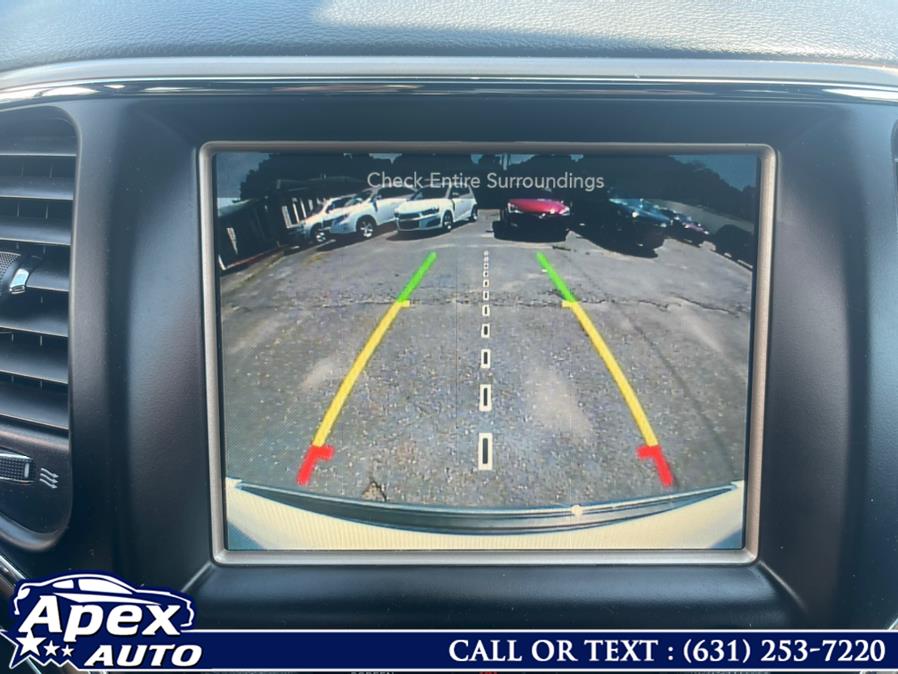 2017 Jeep Grand Cherokee Limited 4x4, available for sale in Selden, New York | Apex Auto. Selden, New York 2017 Jeep Grand Cherokee Limited 4x4, available for sale in Selden, New York | Apex Auto. Selden, New York