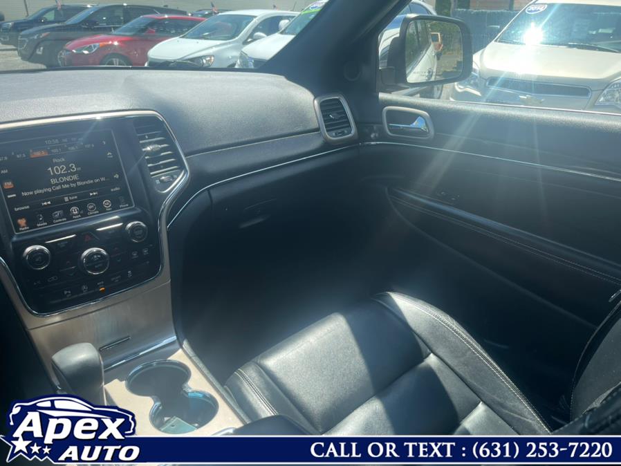 2017 Jeep Grand Cherokee Limited 4x4, available for sale in Selden, New York | Apex Auto. Selden, New York 2017 Jeep Grand Cherokee Limited 4x4, available for sale in Selden, New York | Apex Auto. Selden, New York