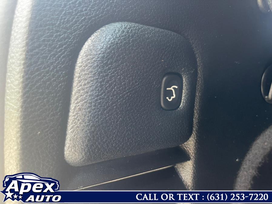 2017 Jeep Grand Cherokee Limited 4x4, available for sale in Selden, New York | Apex Auto. Selden, New York 2017 Jeep Grand Cherokee Limited 4x4, available for sale in Selden, New York | Apex Auto. Selden, New York