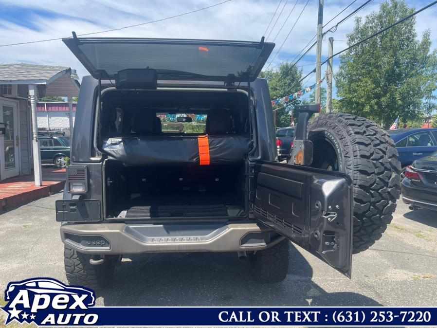 2016 Jeep Wrangler Unlimited 4WD 4dr 75th Anniversary, available for sale in Selden, New York | Apex Auto. Selden, New York 2016 Jeep Wrangler Unlimited 4WD 4dr 75th Anniversary, available for sale in Selden, New York | Apex Auto. Selden, New York