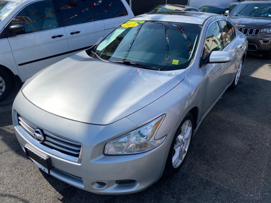 2013 Nissan Maxima 4dr Sdn 3.5 SV w/Sport Pkg, available for sale in Middle Village, New York | Middle Village Motors . Middle Village, New York