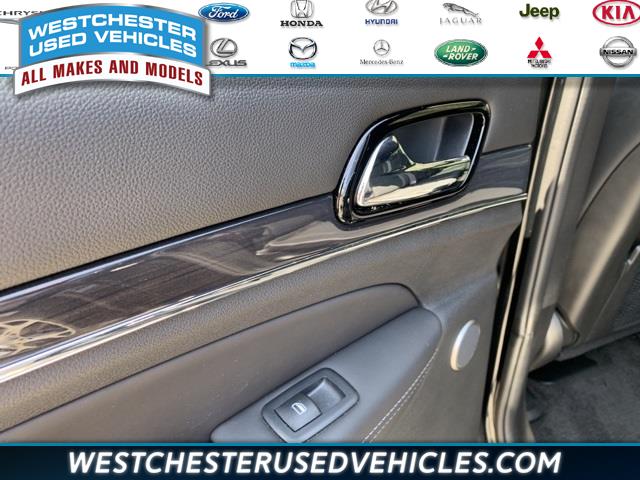 Used Jeep Grand Cherokee Overland 2019 | Westchester Used Vehicles. White Plains, New York