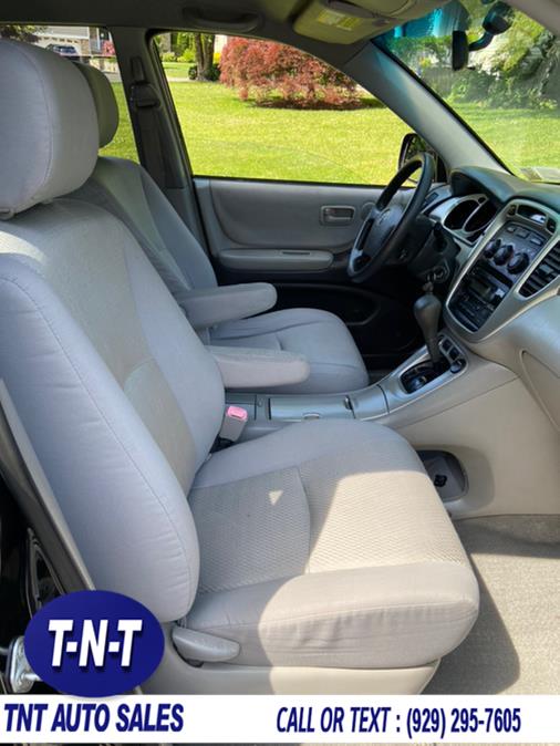 2006 Toyota Highlander 4dr V6 w/3rd Row (Natl), available for sale in Bronx, New York | TNT Auto Sales USA inc. Bronx, New York 2006 Toyota Highlander 4dr V6 w/3rd Row (Natl), available for sale in Bronx, New York | TNT Auto Sales USA inc. Bronx, New York