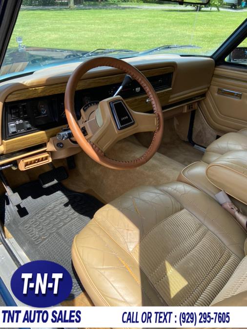Used Jeep Grand Wagoneer 4dr Wagon 1987 | TNT Auto Sales USA inc. Bronx, New York