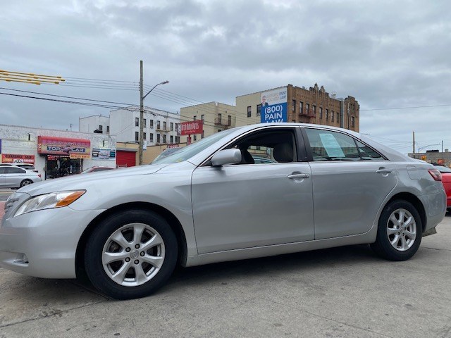 2009 Toyota Camry 4dr Sdn V6 Auto LE, available for sale in Brooklyn, New York | Wide World Inc. Brooklyn, New York