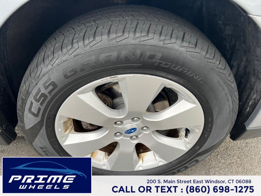 2012 Subaru Outback 4dr Wgn H4 Auto 2.5i Limited, available for sale in East Windsor, Connecticut | Prime Wheels. East Windsor, Connecticut 2012 Subaru Outback 4dr Wgn H4 Auto 2.5i Limited, available for sale in East Windsor, Connecticut | Prime Wheels. East Windsor, Connecticut