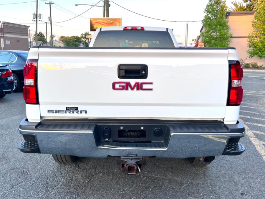 2017 GMC Sierra 3500HD 4WD Crew Cab 167.7", available for sale in Little Ferry, New Jersey | Easy Credit of Jersey. Little Ferry, New Jersey
