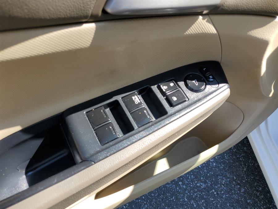 Used Honda Accord Sdn 4dr I4 Auto LX 2009 | L.I. Auto Gallery. Islip, New York Used Honda Accord Sdn 4dr I4 Auto LX 2009 | L.I. Auto Gallery. Islip, New York