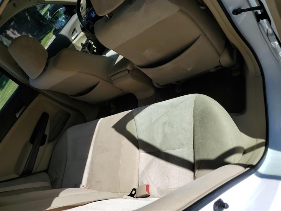 Used Honda Accord Sdn 4dr I4 Auto LX 2009 | L.I. Auto Gallery. Islip, New York Used Honda Accord Sdn 4dr I4 Auto LX 2009 | L.I. Auto Gallery. Islip, New York
